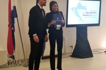 Razvojnoj agenciji Šibensko-kninske županije uručen “Sporazum za dodjelu bespovratnih sredstava za tehničku pomoć regionalnim koordinatorima”